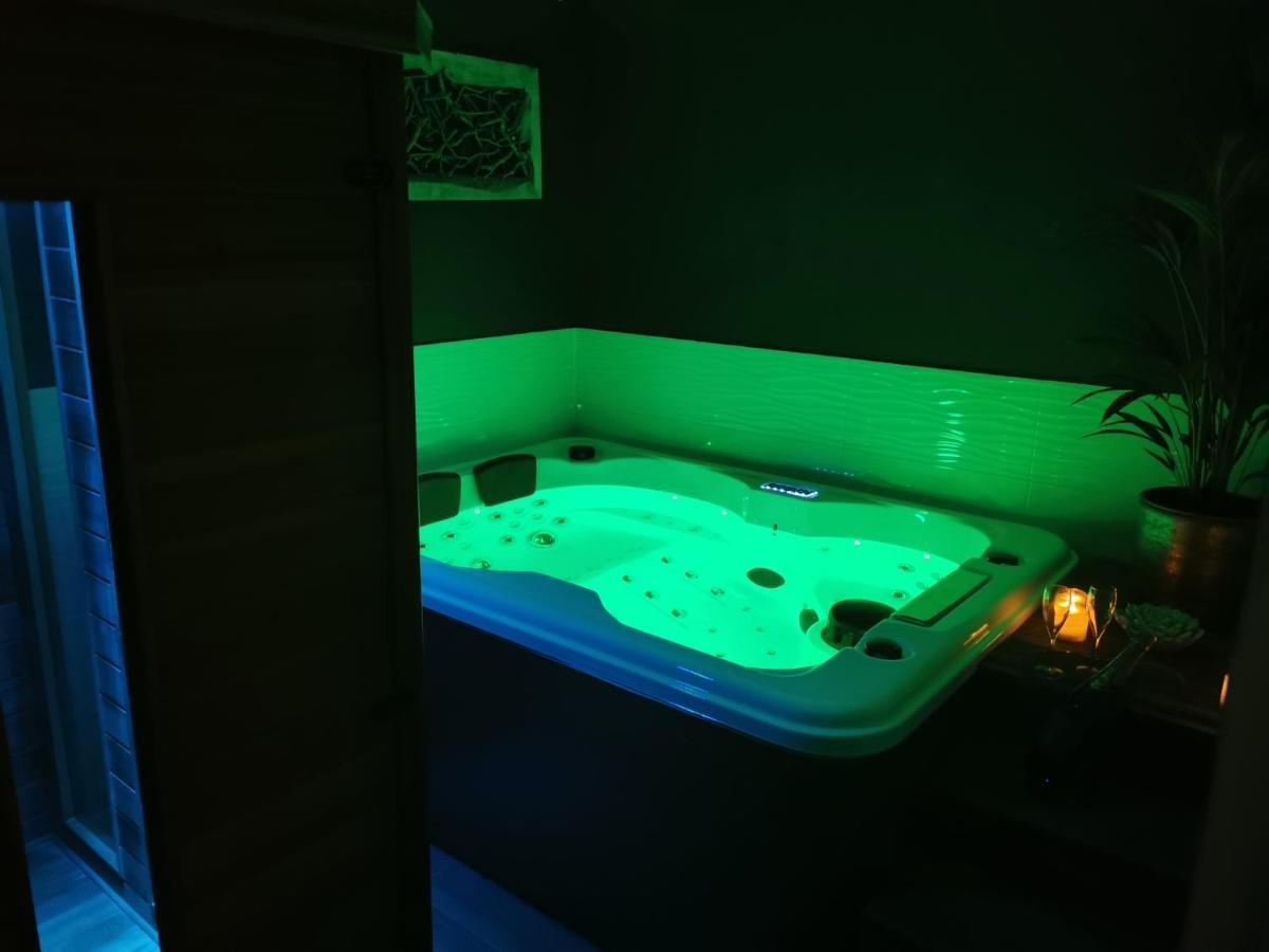 Brushwood Villa Longfossé Екстериор снимка